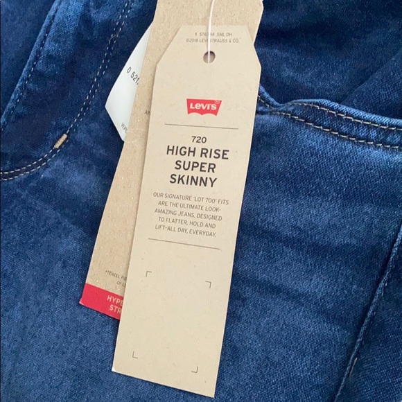 Jeans - Picture 3 of 4